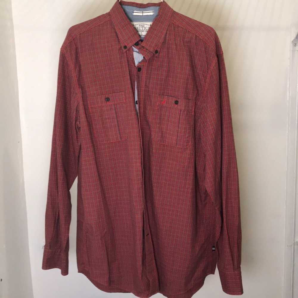 Longsleeve button down